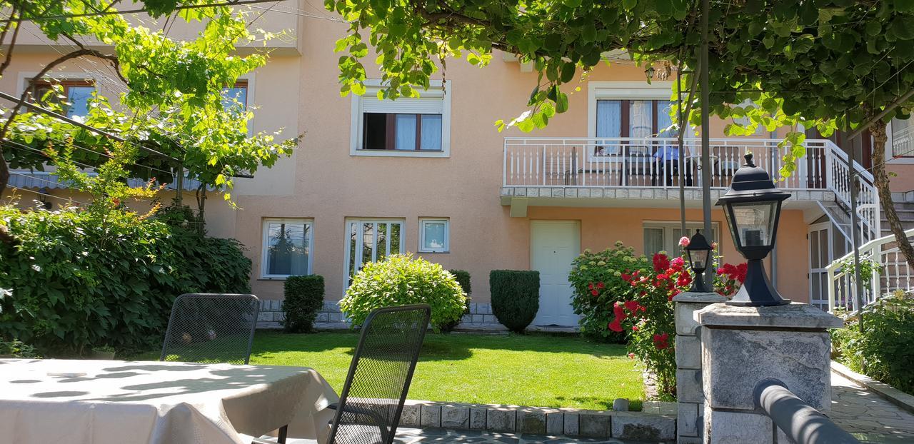 Accommodation Vesa Mostar Eksteriør billede